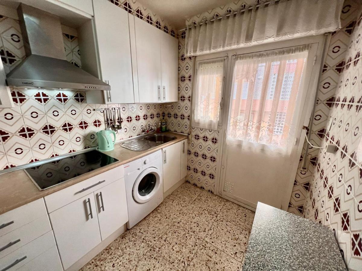 Uroczy Apartament Przy Playa De Los Locos Τορεβιέχα Εξωτερικό φωτογραφία
