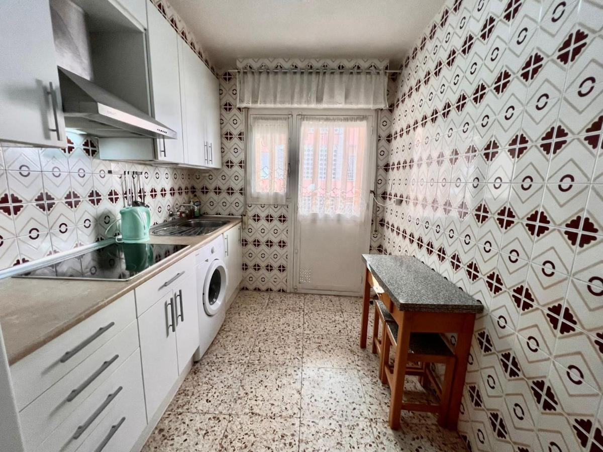 Uroczy Apartament Przy Playa De Los Locos Τορεβιέχα Εξωτερικό φωτογραφία